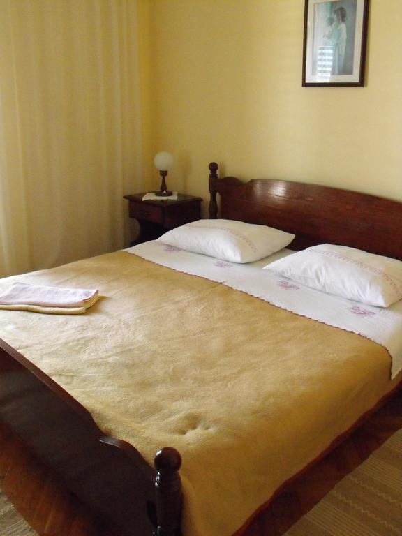 Stone House Gregov Hotel Lumbarda Quarto foto