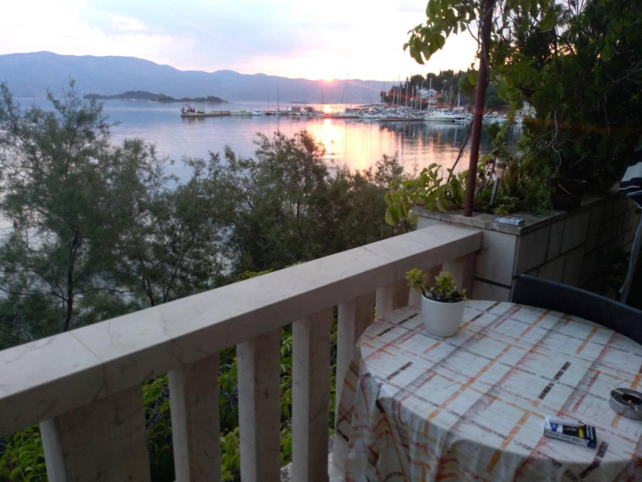 Stone House Gregov Hotel Lumbarda Exterior foto